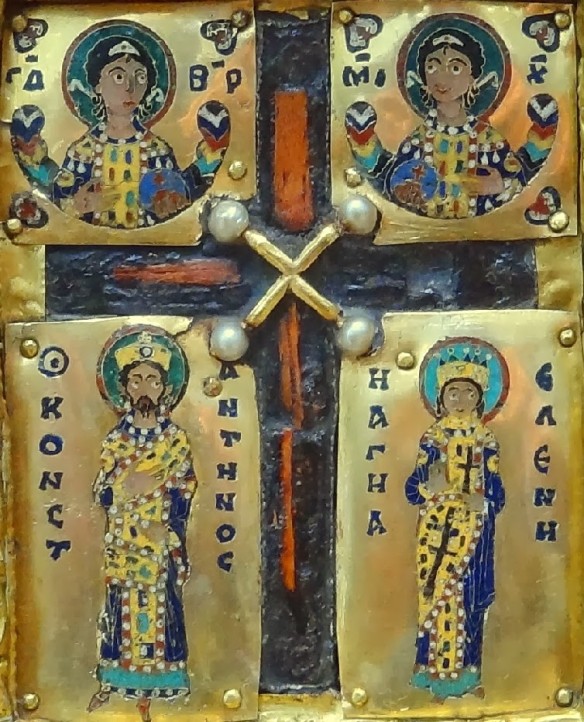 Cinstitul Lemn de pe tripticul bizantin din partea inferioară