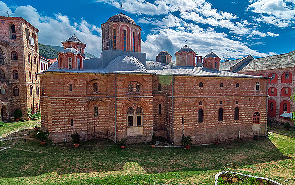 Katholikonul Mănăstirii Xiropotamu - foto pr. Contantin Prodan
